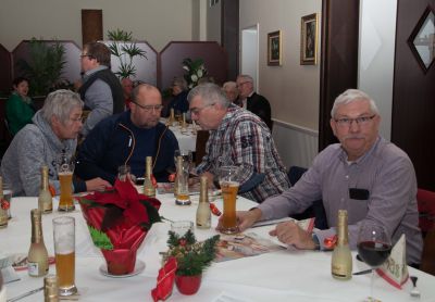 Weihnachtsfeier2015-02.jpg