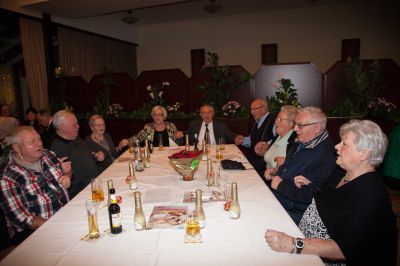 Weihnachtsfeier2015-19.jpg
